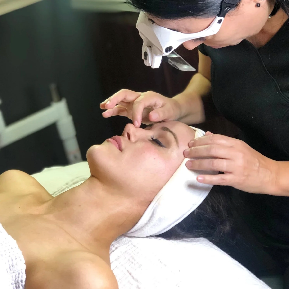 Hot Stone Massage + Cru Organic Facial + Jelly Mask