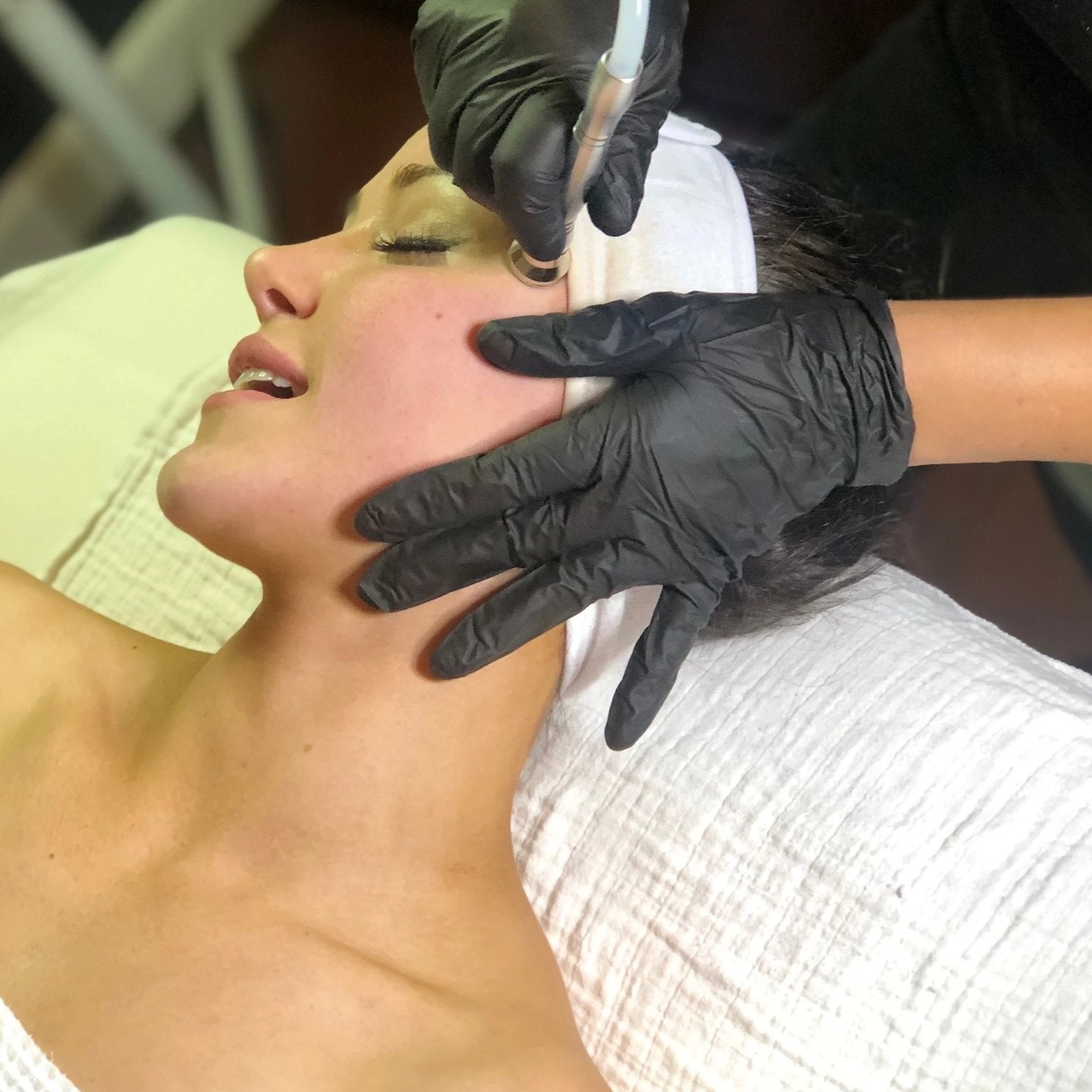 Nano Infusion Facial + Free Dermaplaning Enhancement