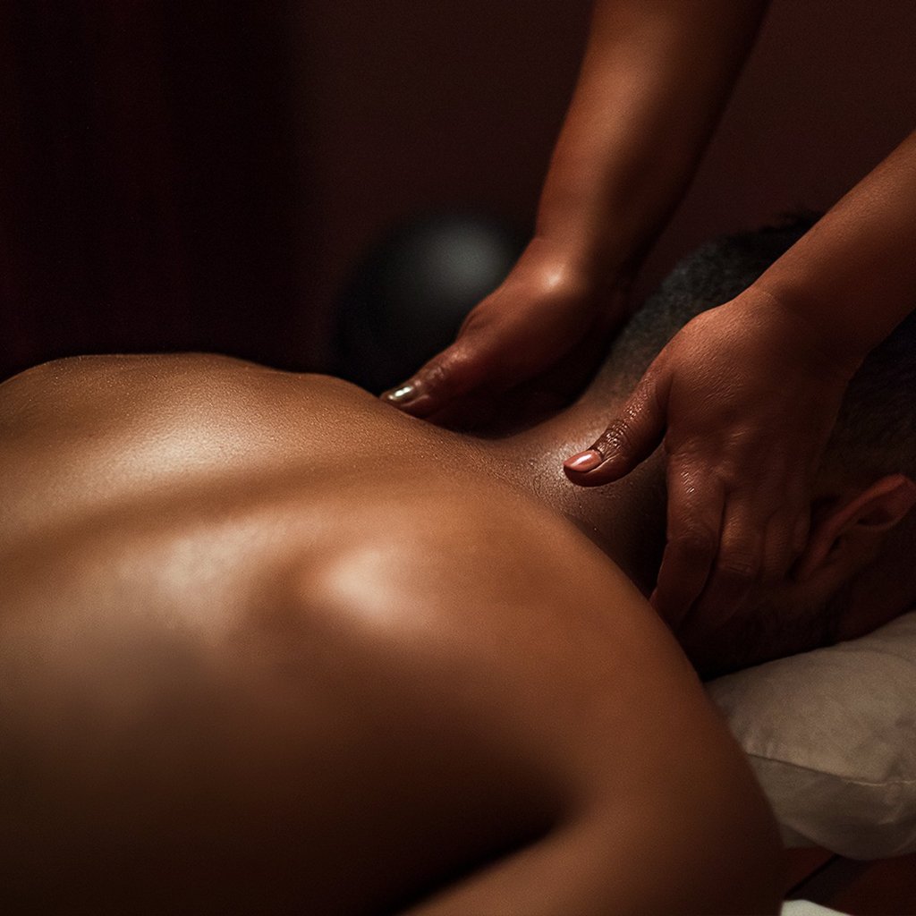 Hot Stone Massage 90 Mins